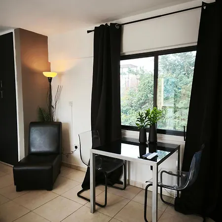 Apartament 103 St Lazaros View *